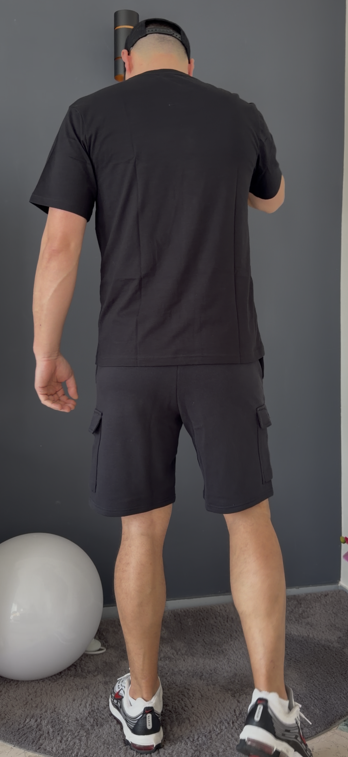 Short cargo logo relief (noir)