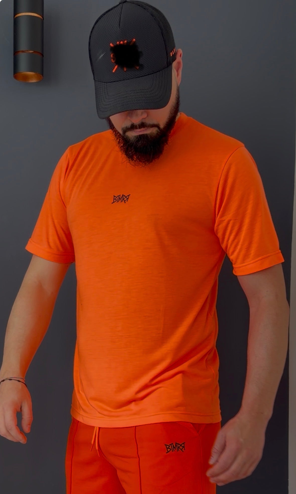 short cargo (orange foncé)